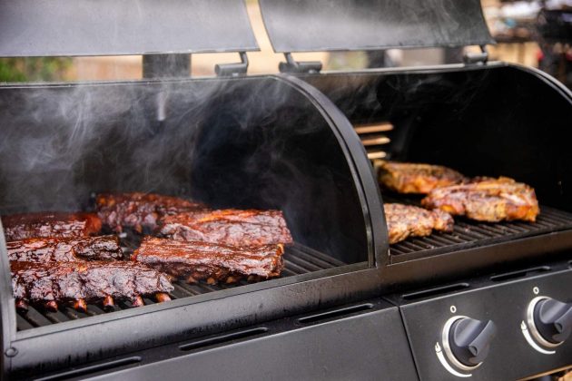 How to Use a Smoker Grill Combo | Step by step guide for ...