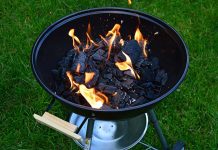 how much charcoal to use-kitchengazette.com